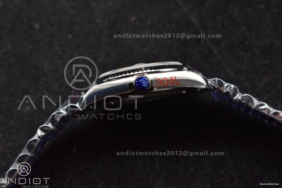 vr3255 Light V5 Best Weight) Steel on Bracelet Dial QF 689 36 DayDate 904L Blue SS President Edition EyeCatching (Gain Roman 0411